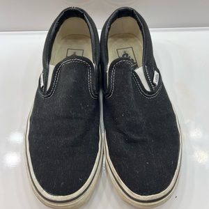 Black slip on vans